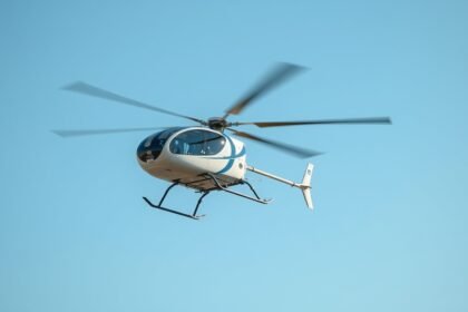 Gyrokopter repülés alacsony sebességen, különleges repülőgép